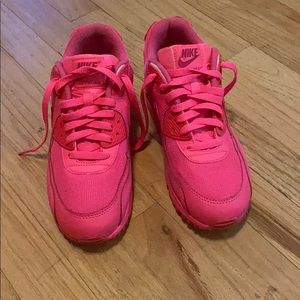 Nike Air Max 90 Neon Pink